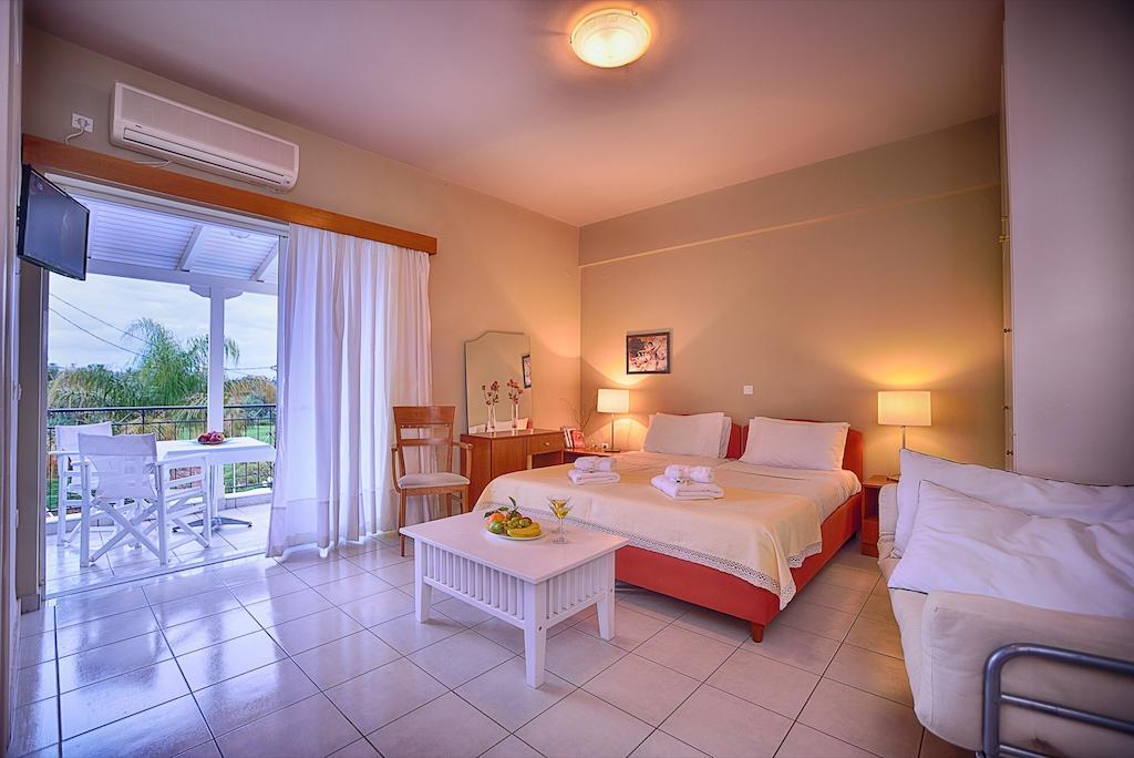Theoxenia Hotel Apartments Chrani Cameră foto